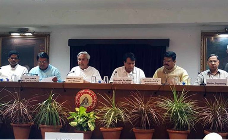 MoU signed between the Railway Ministry and the Govt of Odisha