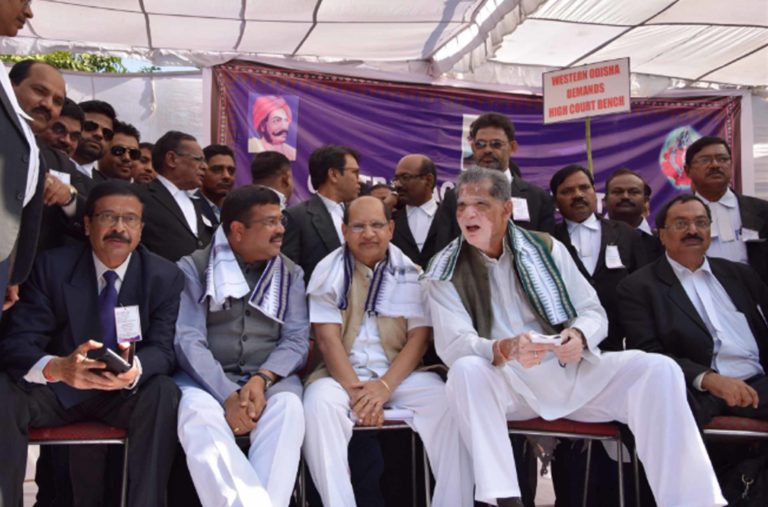 CAC sat in dharna at Jantar Mantar for HC bench